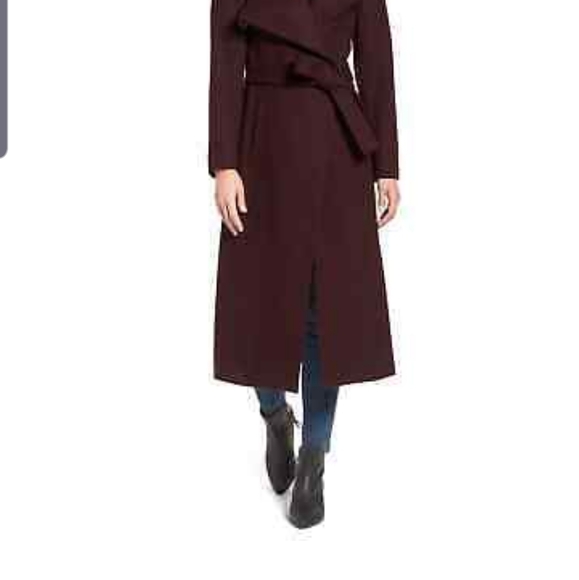 Kenneth Cole Asymmetrical Coat in beautiful Burgundy - Picture 4 of 12